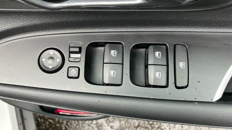 Hyundai BAYON 1.0 TGDi Premium 5dr DCT Petrol Hatchback